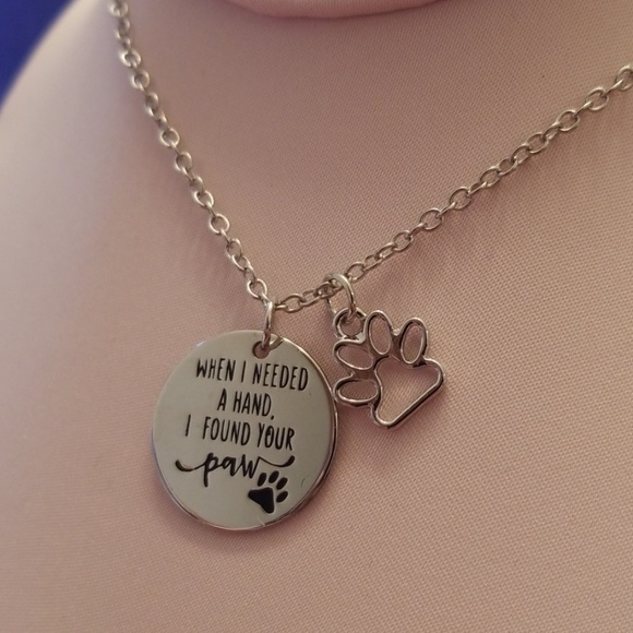 When I Needed a Hand Paw Necklace - Picture 1 of 2